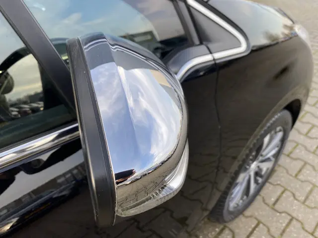 Peugeot 208 1.2 PureTech Allure 2018 Benzine 8