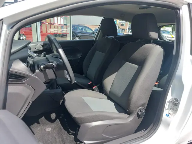 Ford Fiesta 1.25 2016 Benzine 11