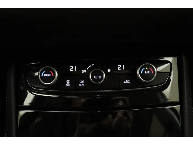 Opel Grandland X 1.2 Turbo Business + 2019 Benzine 24