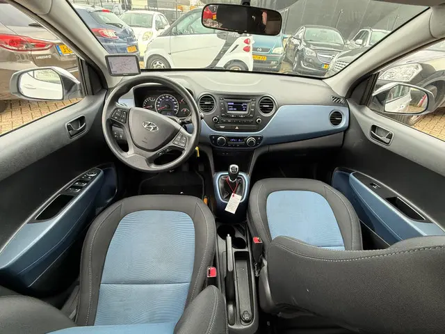 Hyundai i10 1.0i i-Motion Comfort 2017 Benzine 6