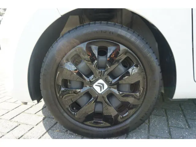Citroën C1 1.0 VTi Airscape Feel ( CABRIOLET ) 2018 Benzine 19