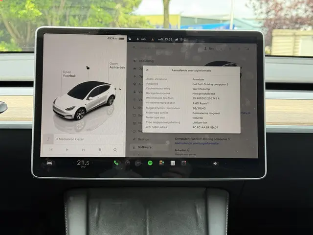 Tesla Model Y Long Range Dual AWD 2023 Elektrisch 24