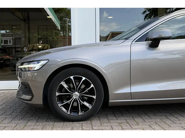 Volvo V60 2.0 B4 Business Pro 2021 Benzine 7