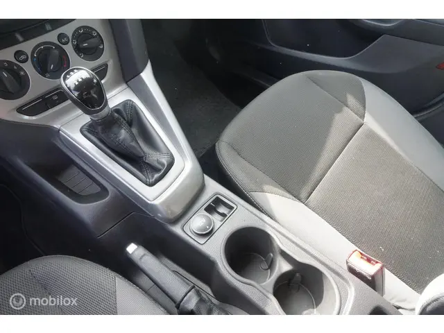Ford Focus 1.0 EcoBoost Trend 2012 Benzine 13