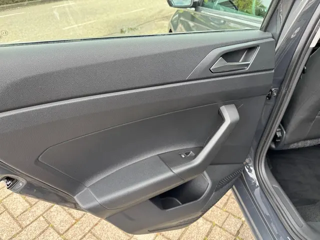 Volkswagen Polo 1.0 TSI Comfortline 2019 Benzine 26