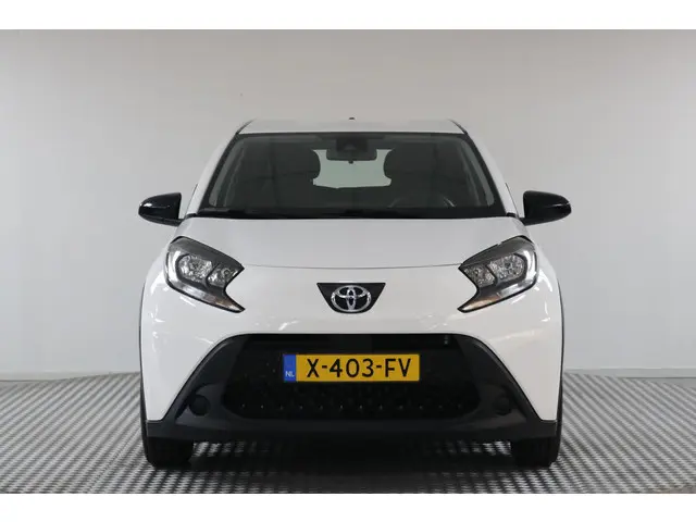 Toyota Aygo X 1.0 VVT-i S-CVT Play 2023 Benzine 29