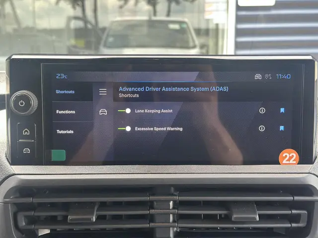 Peugeot Expert e-Expert Long 75 kWh 2025 Elektrisch 14