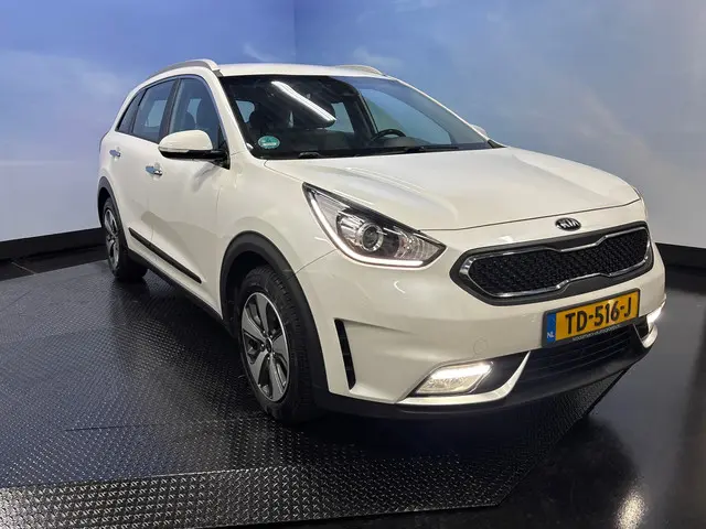 Kia Niro 1.6 GDi Hybrid DynamicLine 2018 Hybride Benzine 7