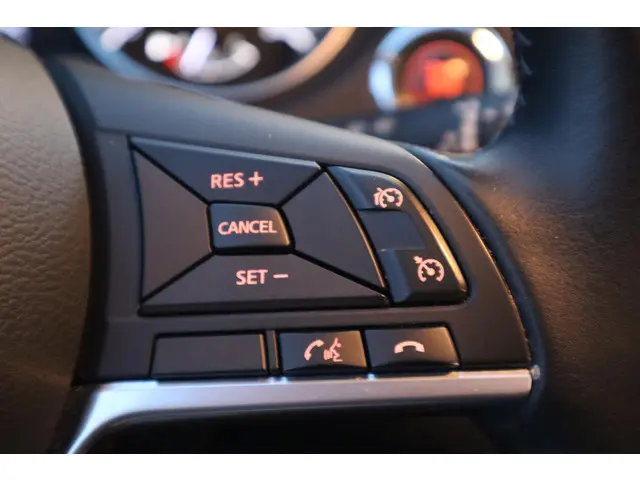 Nissan QASHQAI 1.2 TEKNA + 2018 Benzine 19
