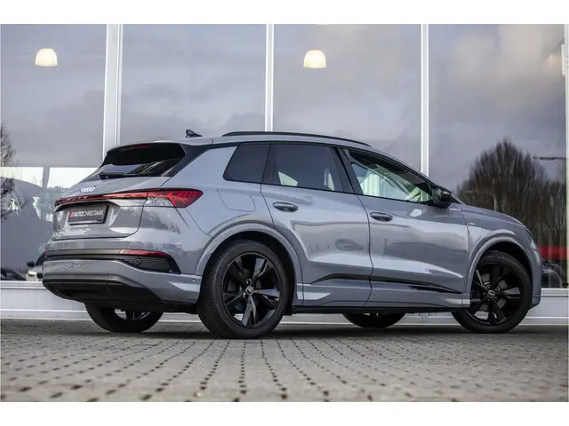 Audi Q4 e-tron 2