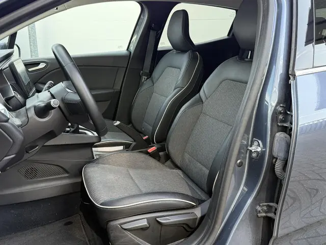 Renault Clio 1.0 TCe Intens 2020 Benzine 11