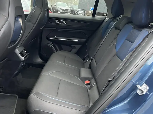 Lynk & Co 01 1.5 2022 Hybride Benzine 10