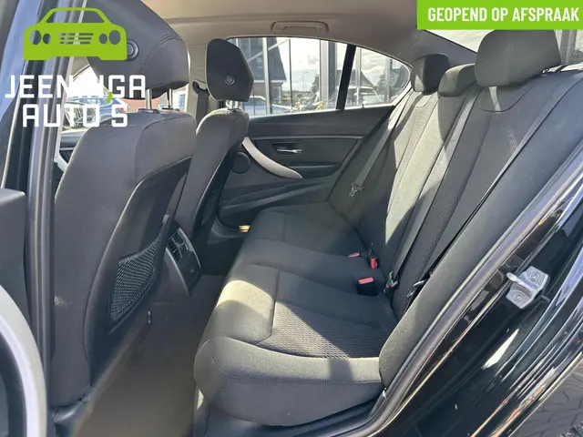 BMW 3 Serie 318i |18"|Navi|PDC|NAP 2017 Benzine 7