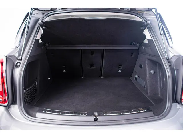 MINI Countryman Cooper S E ALL4 2022 Hybride Benzine 29