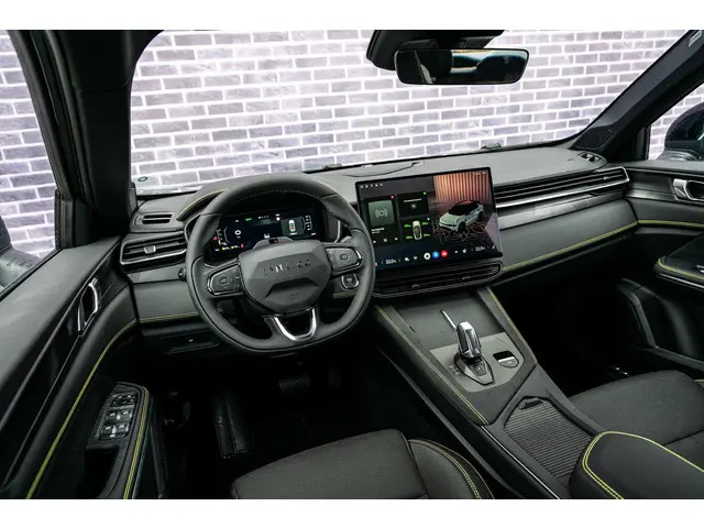 Lynk & Co 01 1.5 Core 2026 Hybride Benzine 11