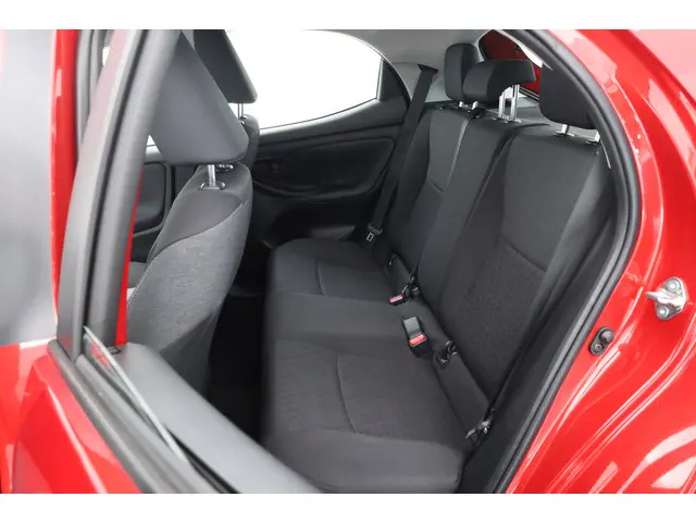 Toyota Yaris 1.5 Hybrid Dynamic 2023 Hybride Benzine 20