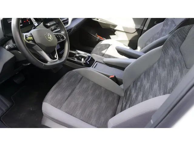 Volkswagen ID.4 Life 77 kWh 2021 Elektrisch 31