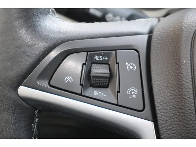 Opel Mokka 1.4 T Innovation 2016 Benzine 20