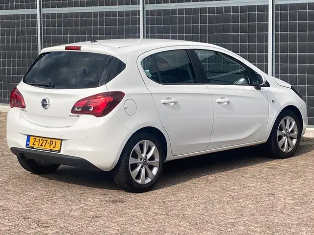 Opel Corsa 1.0 Turbo Business+ CarPlay 2017 Benzine 2