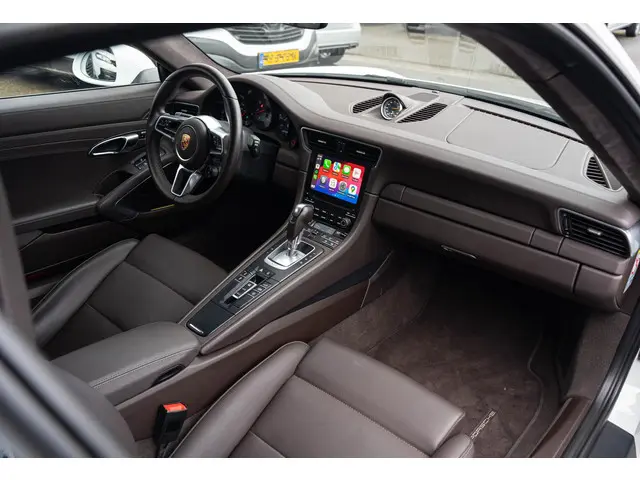 Porsche 911 3.0 Carrera S 2017 Benzine 54