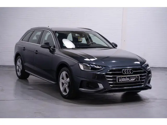Audi A4 Avant 35 TFSI Business Edition 2021 Benzine 2