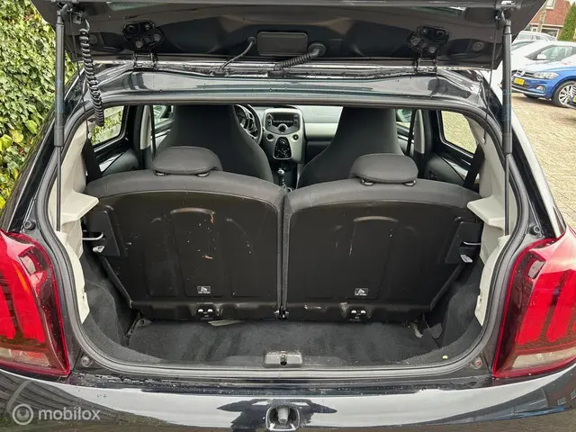 Peugeot 108 1.0 e-VTi Active Airco 2018 Benzine 6