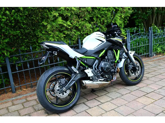 Kawasaki Z650 ABS 50kw 2020 Benzine 9