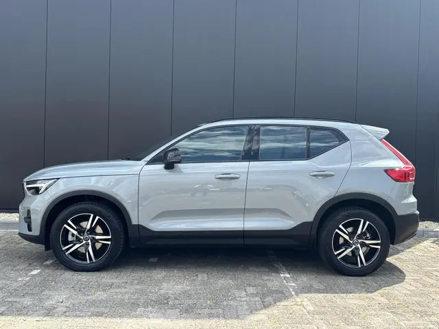 Volvo XC40 2.0 B4 Plus Dark 2024 Benzine 5