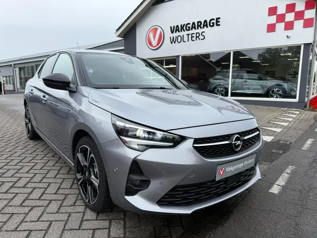 Opel Corsa 1.2 Ultimate 100PK RIJKLAARPRIJS! 2023 Benzine 2