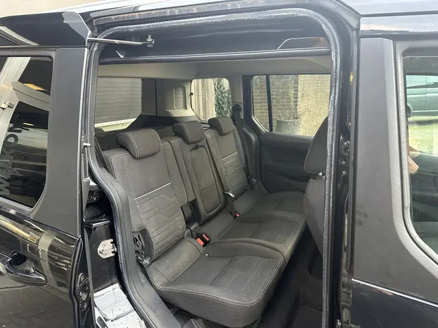 Ford Tourneo Connect Compact 1.0 Trend 2014 Benzine 14