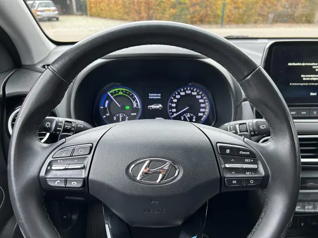 Hyundai Kona 1.6 GDI HEV Fashion 2020 Hybride Benzine 18