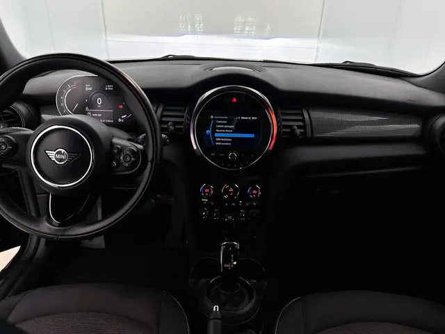 MINI Cooper Cabrio Mini 1.5 Pepper AUTOM. 2020 Benzine 23