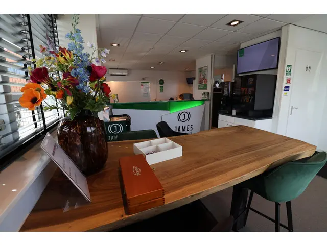 Peugeot 2008 1.2 Allure 2022 Benzine 39