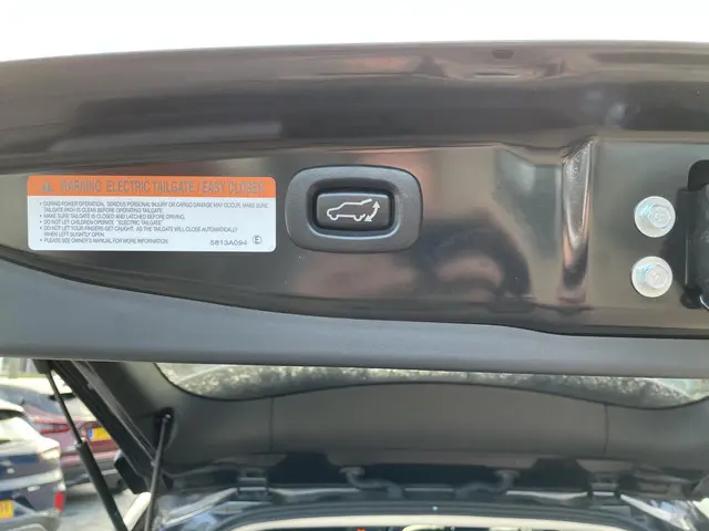 Mitsubishi Outlander 2.0 2WD Limited+ 2019 Benzine 6