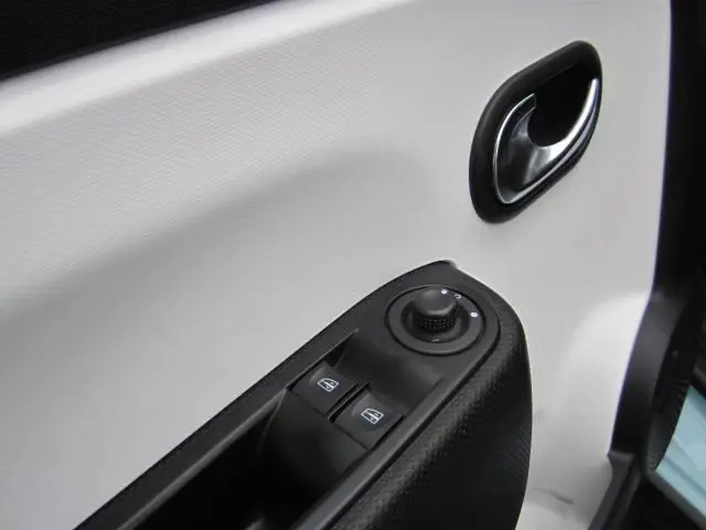 Renault Twingo 1.0 SCe Authentique 2016 Benzine 10