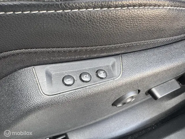 Opel Grandland X 1.2 Turbo Ultimate / Bomvol 2018 Benzine 31