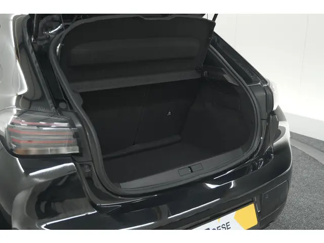 Peugeot 208 PureTech 100 Allure 2024 Benzine 55