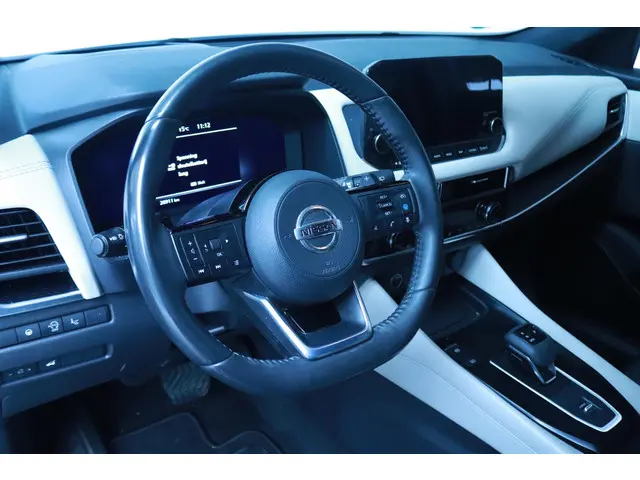Nissan QASHQAI 1.3 MHEV Xtronic Tekna 2022 Benzine 27