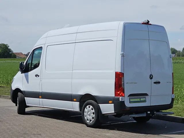 Mercedes-Benz Sprinter 317 2023 Diesel 6