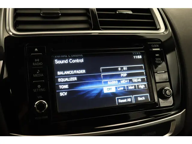 Mitsubishi ASX 1.6 Cleartec Intense 2017 Benzine 30