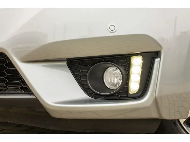 Honda Jazz 1.3i VTEC ELEGANCE 2017 Benzine 32