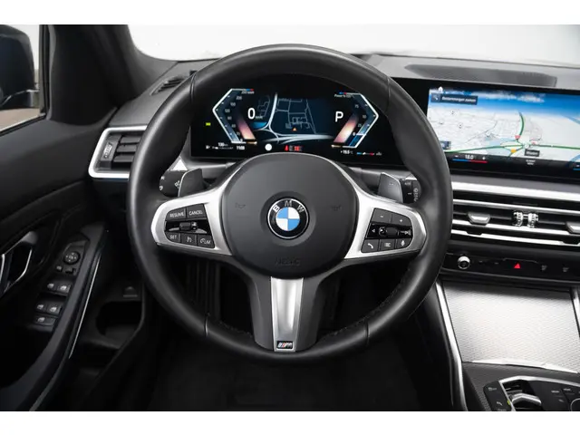 BMW 3 Serie Touring 318i 2024 Benzine 7