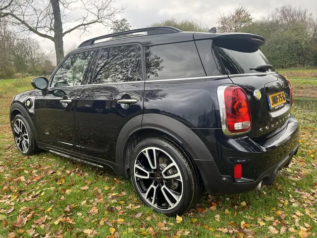 MINI Countryman Cooper S E ALL4 AT 2019 Hybride Benzine 4