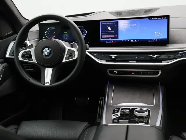 BMW X7 xDrive40i 2025 Benzine 41