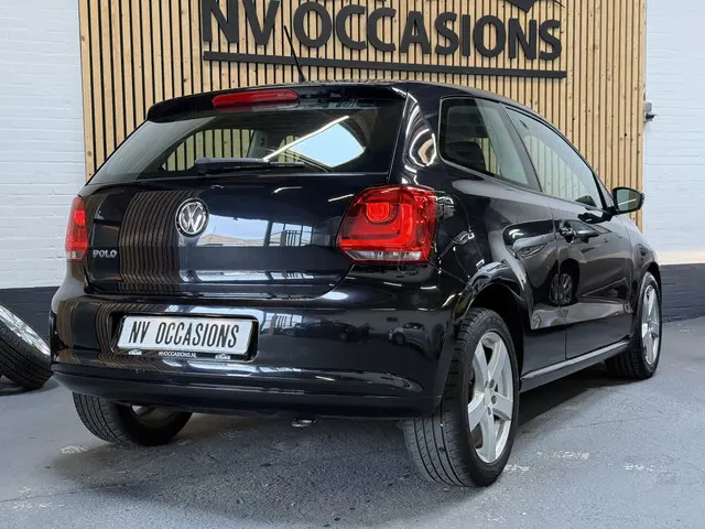 Volkswagen Polo 1.2 Easyline 2014 Benzine 23