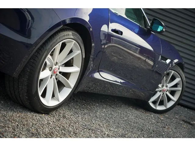 Jaguar F-Type 3.0 V6 Coupé 2016 Benzine 21