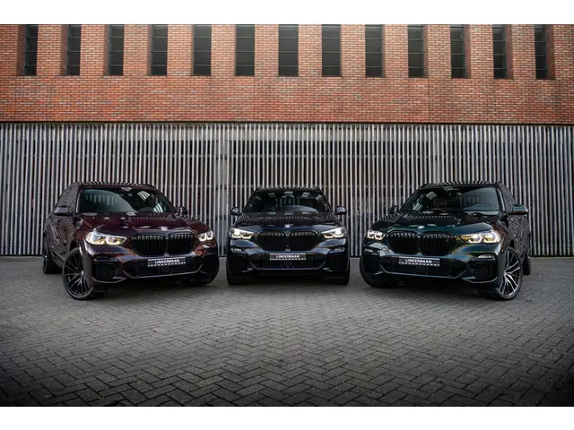 BMW 1 Serie 120i | M Sport | PDC | LED | 19 inch | 2022 Benzine 43