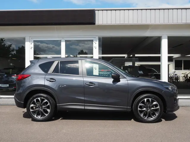 Mazda CX-5 2.0 SkyActiv-G 160 GT-M 4WD 2016 Benzine 3