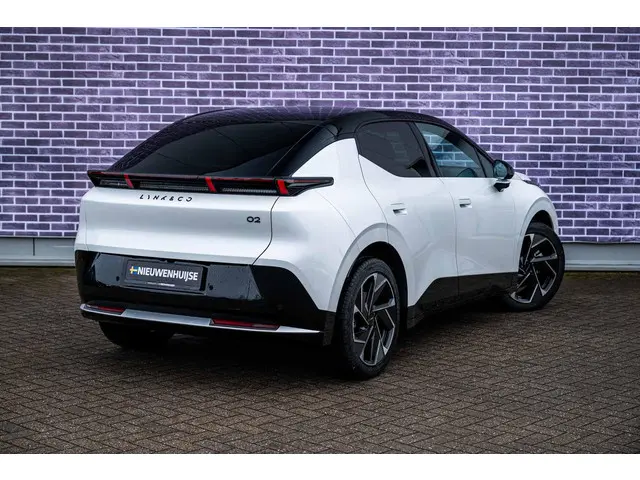 Lynk & Co 02 More 66 kWh 2026 Elektrisch 17