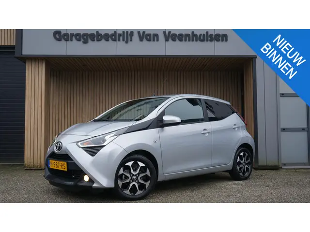 Toyota Aygo 1.0 VVT-i 72pk x-joy 5Drs 2020 Benzine